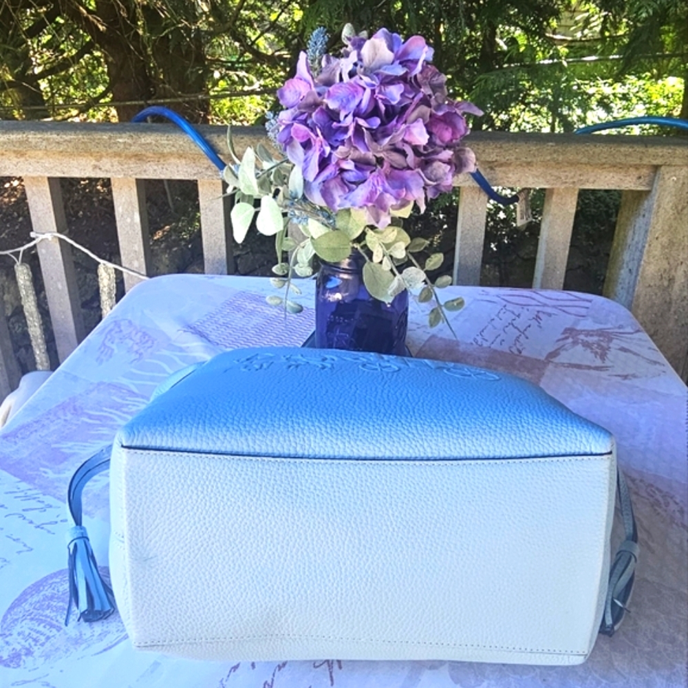 Coach Andy Tote in Pebble Leather Horse and Carriage in Blue - Picture 5 of 16
